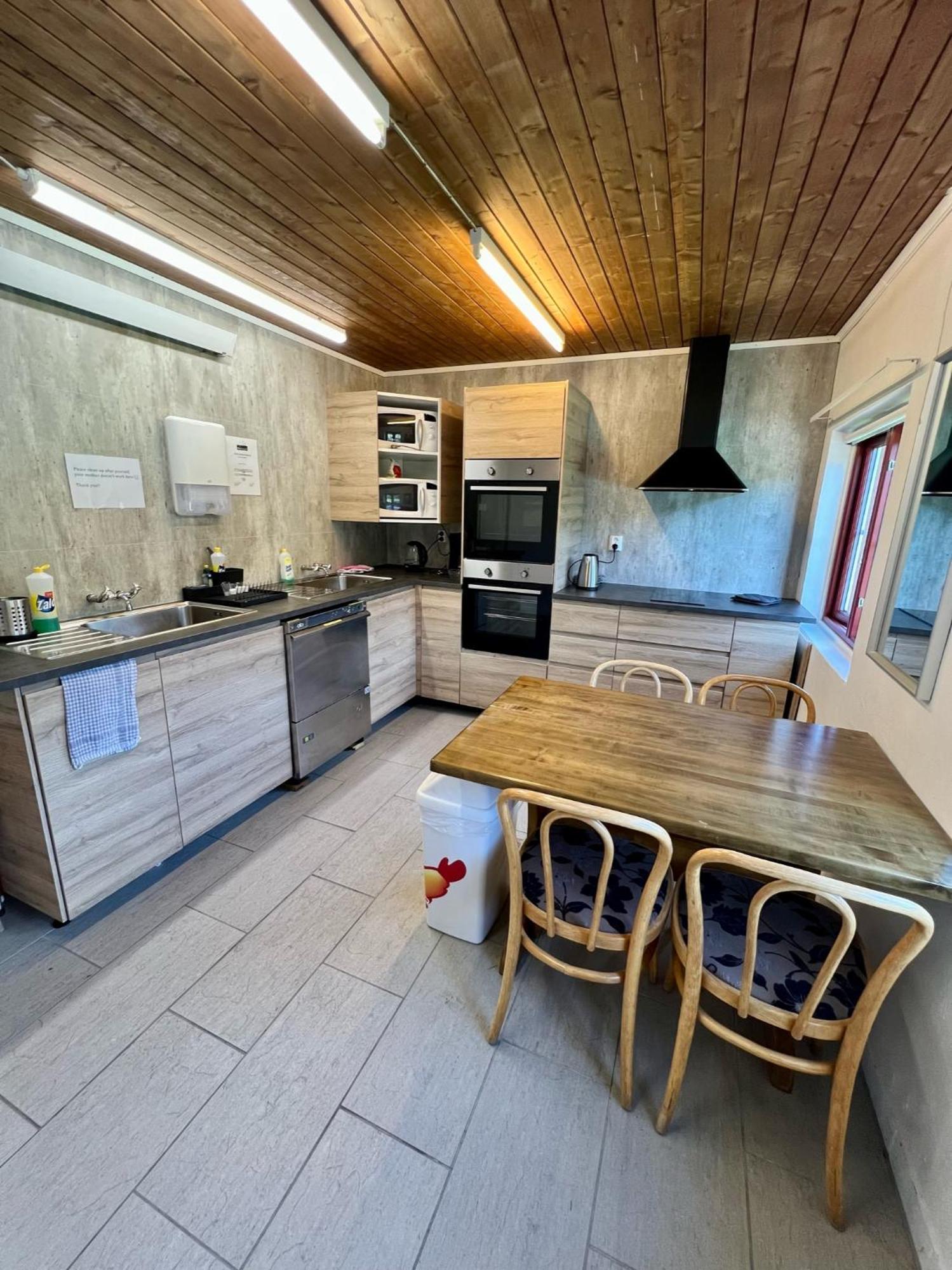 Gullvag Camping Nyberg Soknedal Εξωτερικό φωτογραφία